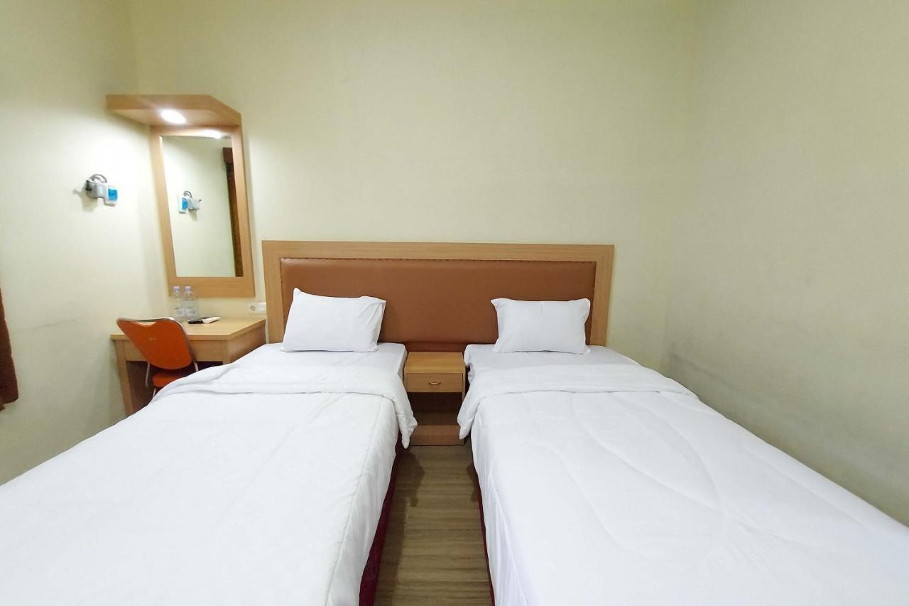 Homestay Fifa Syariah Pati Near Rsud Raa Soewondo Extérieur photo