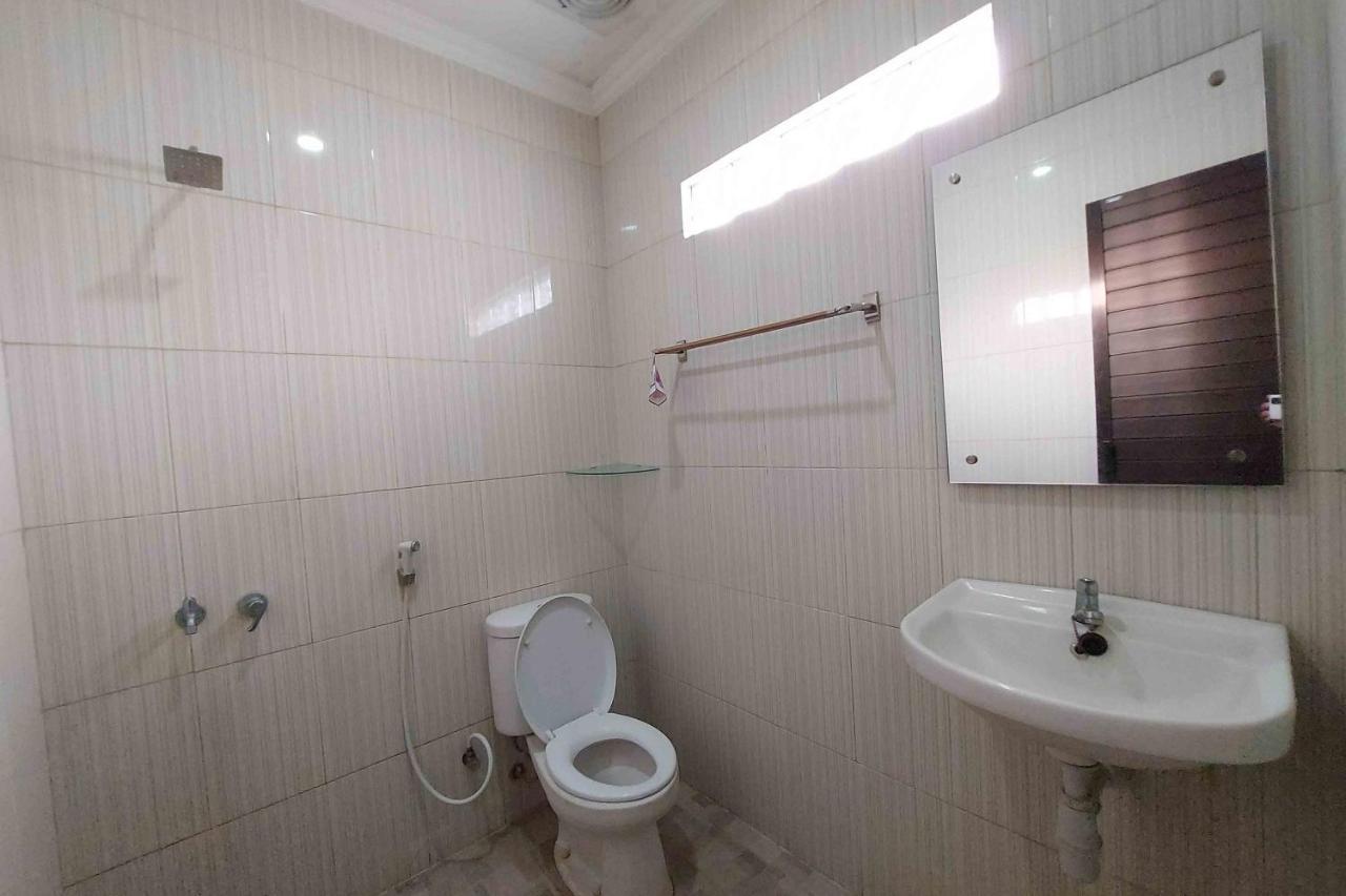 Homestay Fifa Syariah Pati Near Rsud Raa Soewondo Extérieur photo
